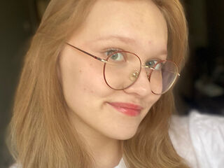 chatrubate cam girl picture MicahCussins