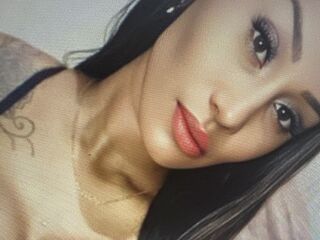 naughty cam photo MirellaVegas