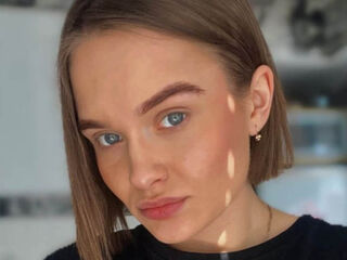 cam slut videochat MyriamQuinnan