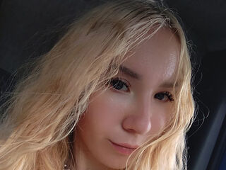 hot cam girl fingering NikaFrosha