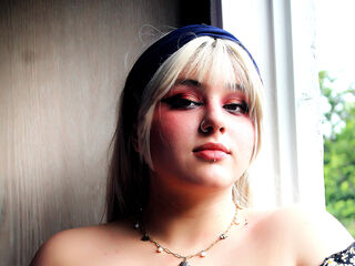 webcam girl chatroom NinaBloomie