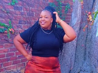 girl cam PearlyBrown