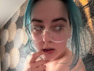 naked cam girl PixieJones