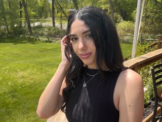 naughty camgirl masturbating with dildo RemeliaPaige