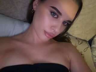 video chat RhiannonJumper