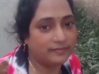 masturbating girl RiyaSen