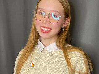 hot strip tease show RomanaGuethle