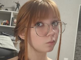 chatrubate cam girl RozellaBouch