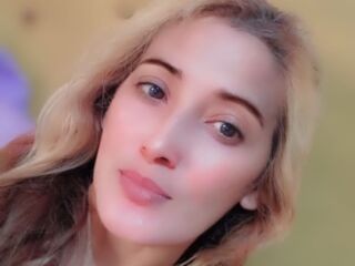 nude webcam girl pic SafiraHilwa