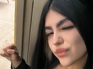 naked camgirl picture SarahWillow