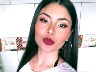 chat room ScarlettReven