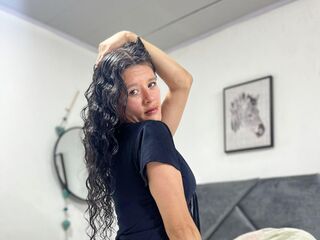 chat live cam SereneGardens