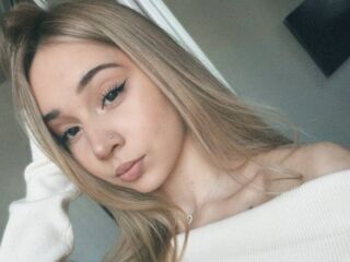 fingering camgirl ShaquitaSofranko