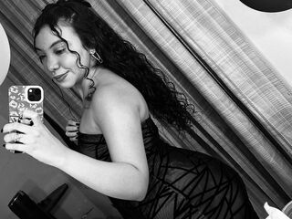 live chatroom SharonBlairr