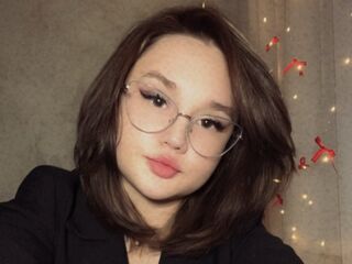 extreme webcam video ShielaQuam