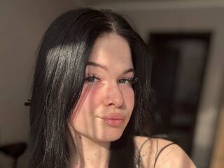 nude camgirl pic ShonaMellerson