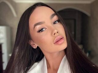 webcamgirl SimaAzeem