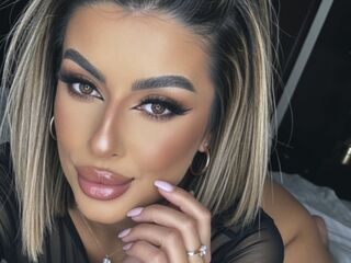 fingering girl chatroom SinnaRay