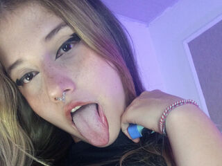 camgirl live sex photo SofiiaVance