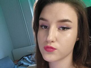 live chat room SuzannaConnally