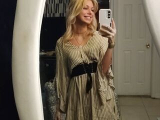 striptease SuzySweetSteps