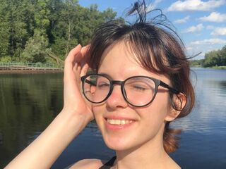 cam girl masturbating with dildo TaitEasterling