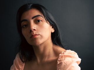 camgirl webcam sex picture TessaBisou