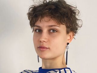 live-chat TheolaTunison