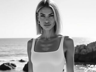 girl topless TiannaGalaher