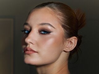 naked cam VerniaGrenon