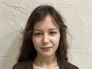 camgirl playing with sex toy YokoLisa