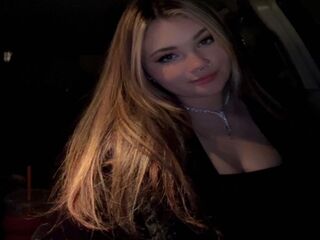 shaved pussy cam ZoeyArizona